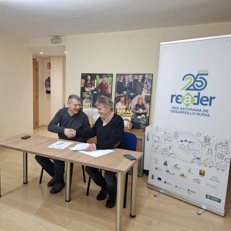 Firma protocolo Banco de Tierras